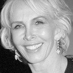 Trudie Styler photo